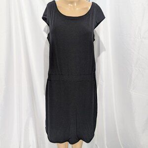 Athleta Redondo Silk Blend Dress Women's size Small Pockets Cap Sleeve Black